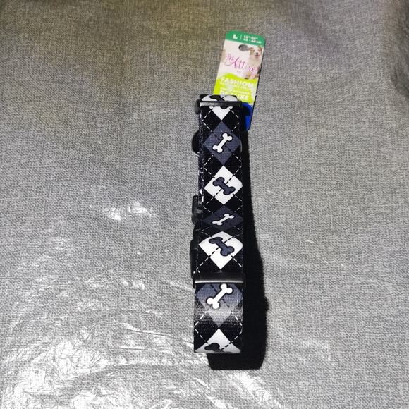 Dog Collar large L  Pet Attire New NWT Bones Grey Gray White Black  New - Picture 2 of 8